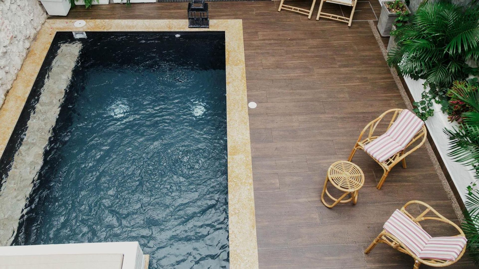 Villa Spiritual Luxury 4br Pool&roofterrac Getsemani New