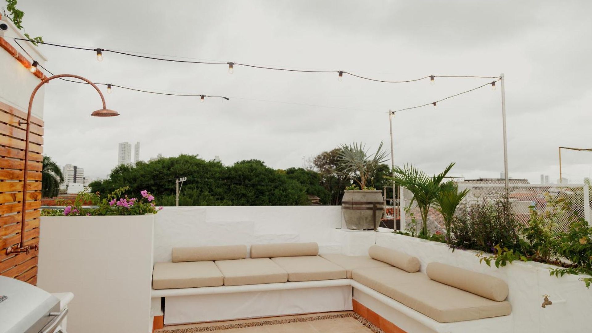 Villa Spiritual Luxury 4br Pool&roofterrac Getsemani New