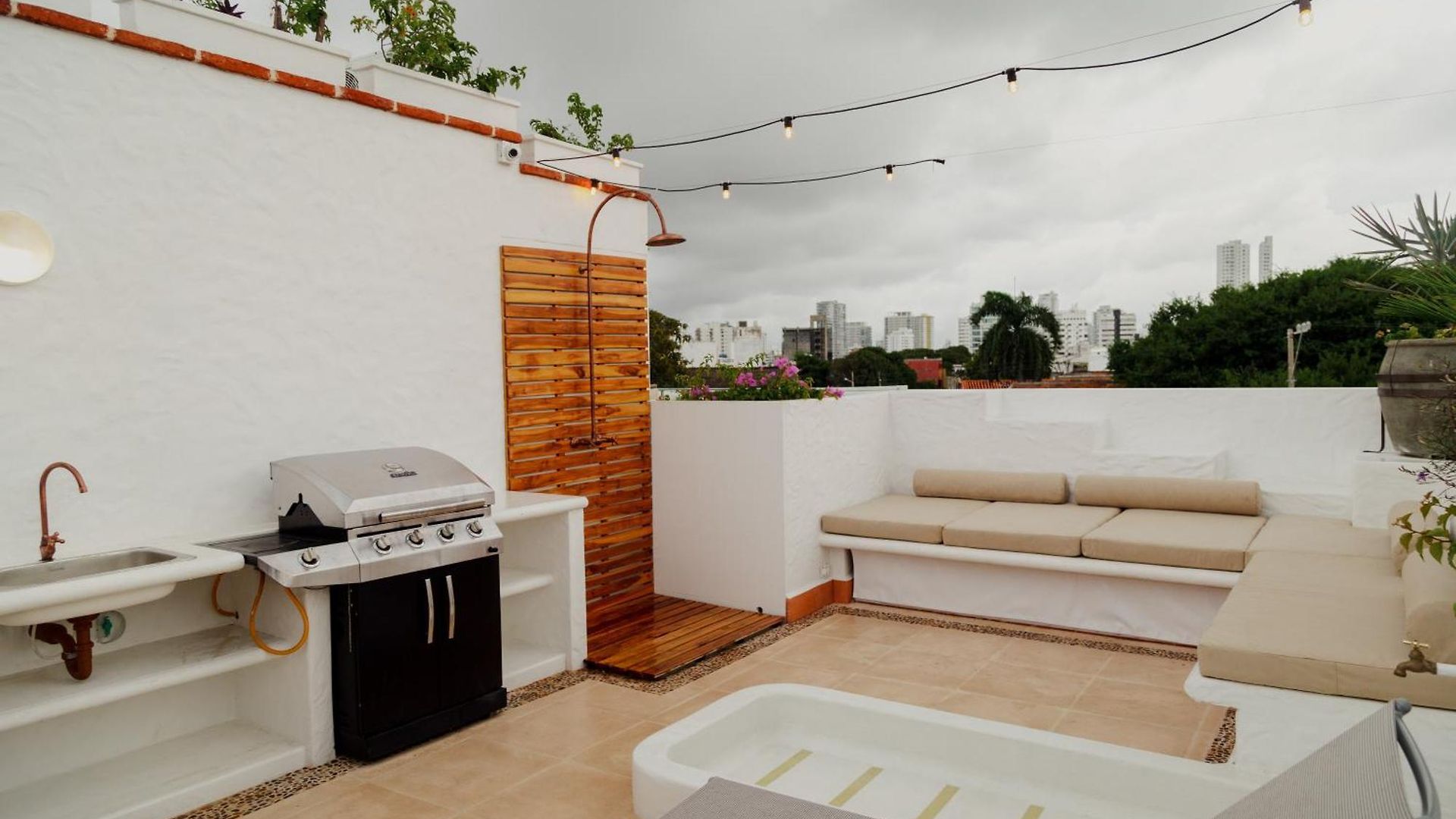 Spiritual Luxury 4br Pool&roofterrac Getsemani New